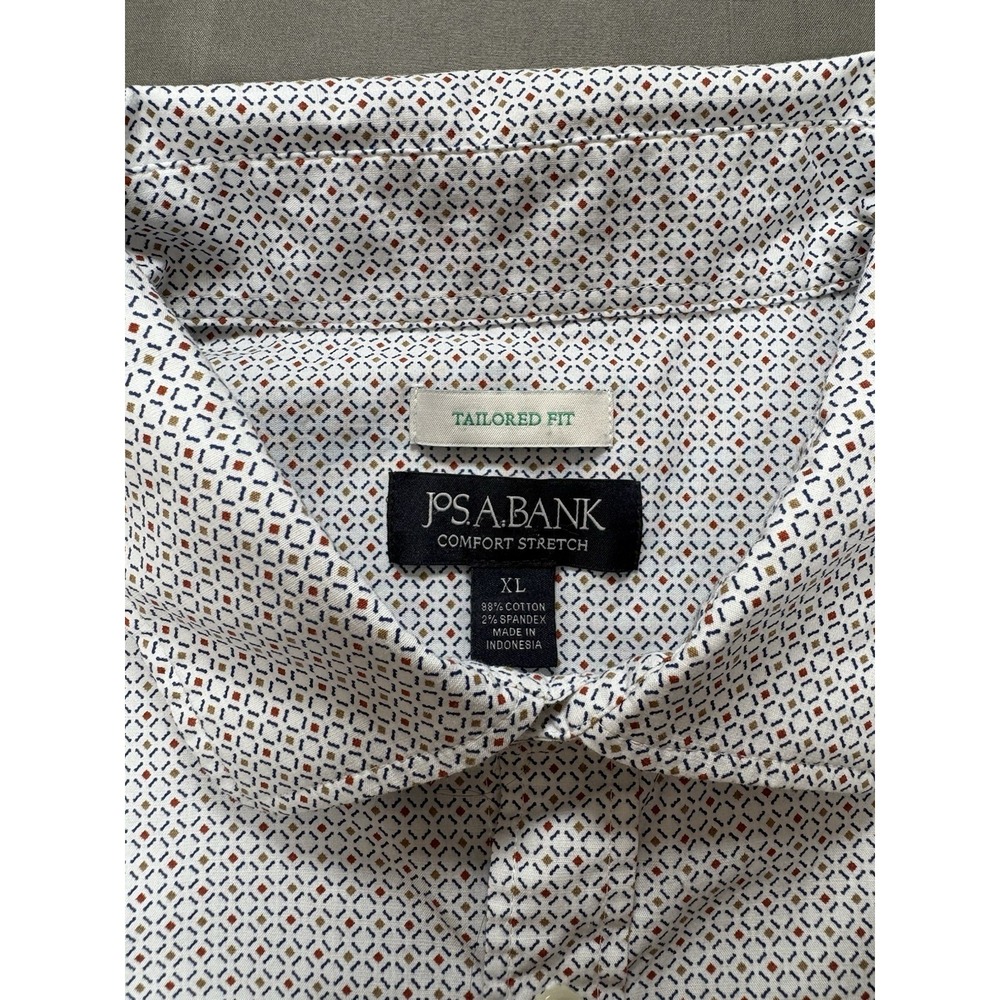 Jos. A. Bank Comfort Stretch Tailored Fit Short Sleeve Shirt - XL - Picture 2 of 10